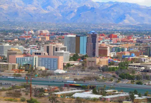 View of Tucson from Sentinel Peak (By John Diebolt, Public Domain, https://commons.wikimedia.org/w/index.php?curid=13534034) View of Tucson from Sentinel Peak (By John Diebolt, Public Domain, https://commons.wikimedia.org/w/index.php?curid=13534034)